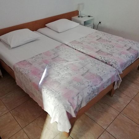 Apartments Mia ستاريغغاد باكلينتسا المظهر الخارجي الصورة